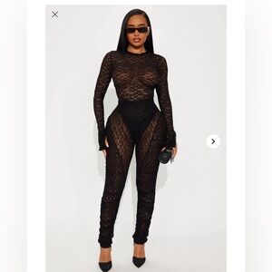 ‼️Fashion Nova Fernanda Lace Bodysuit Pant Set - Black ‼️